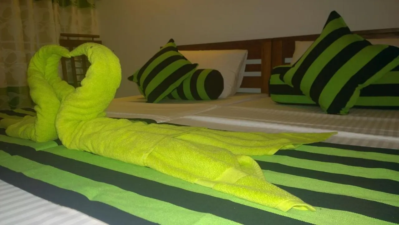 Sarala Residence كاندي 0*,